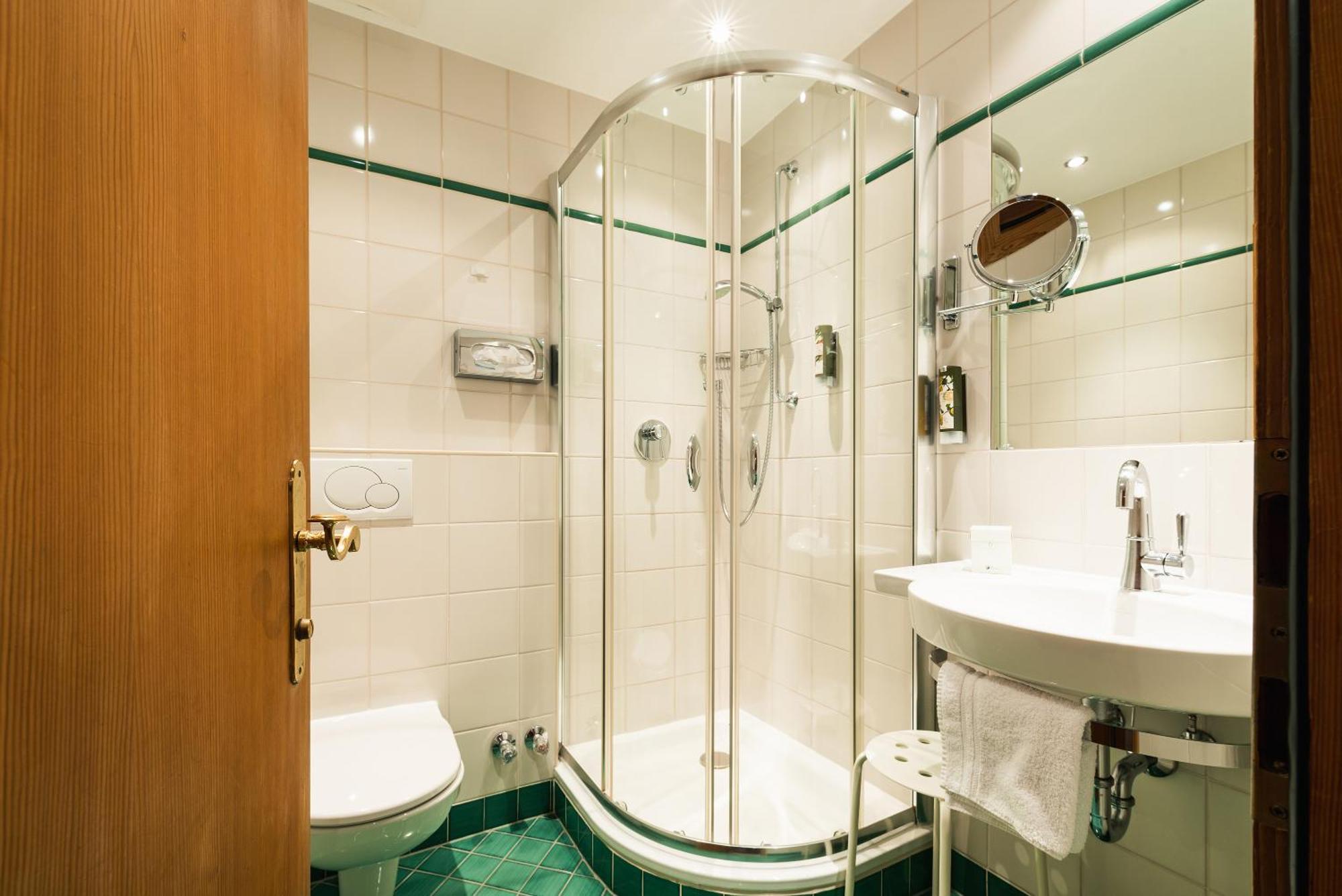 Hotel Gasthof Brandstaetter Salzburgo Quarto foto